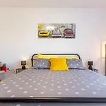 Ira Apartment With Balcony